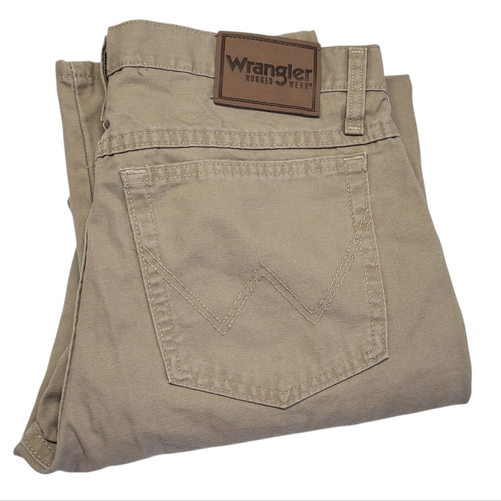 Wrangler Men's Rugged Wear Tan Jeans Size 32 X 32